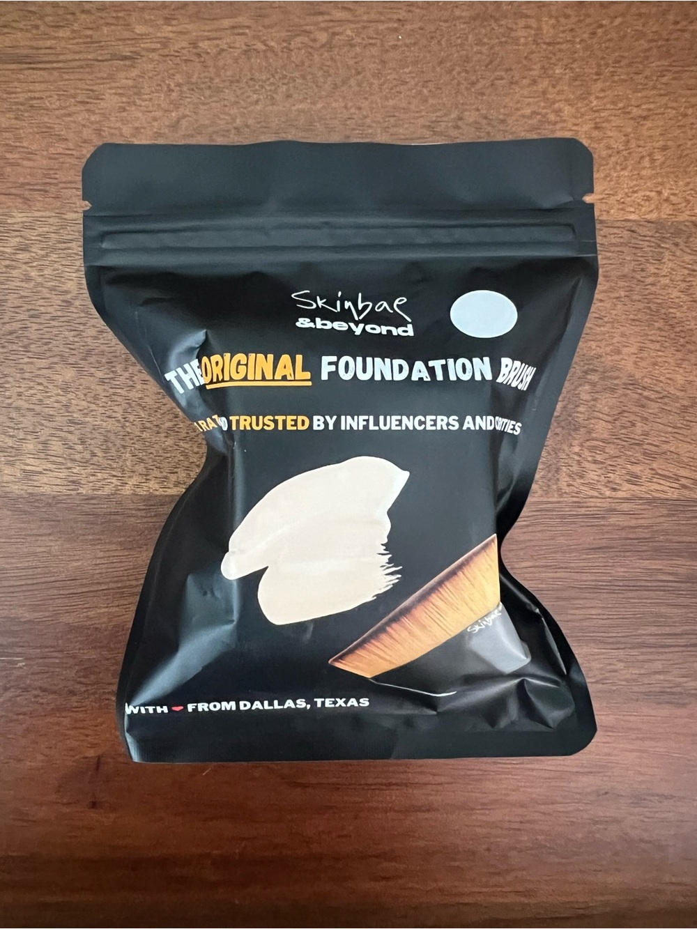 Original Foundation Brush - Black Handle